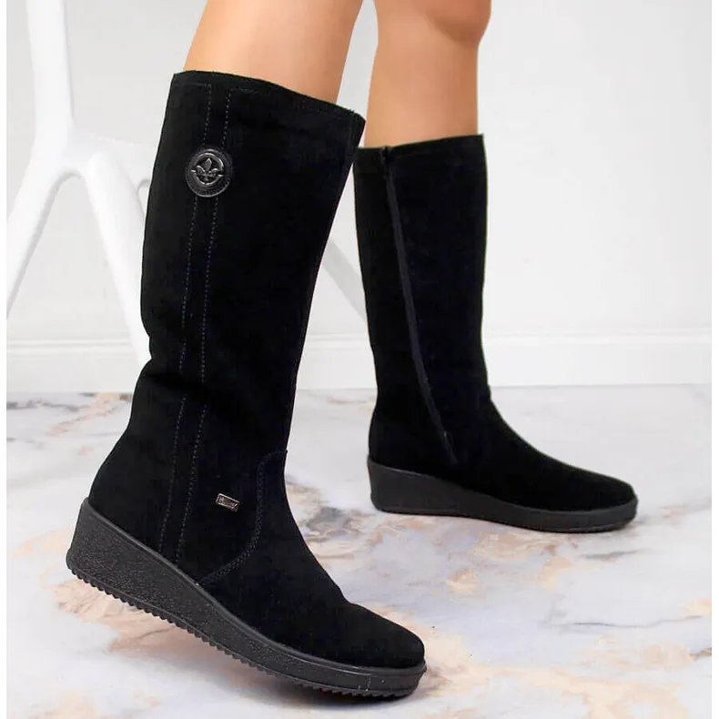 Nubuck laarzen geïsoleerd met schapenwol Rieker Y4470 zwart